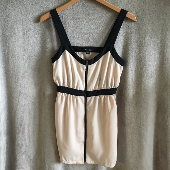 Forever 21 Zip Front Dress - Picture 2 of 5